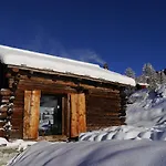 Les Mayens De La Forclaz